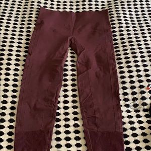 Lululemon seamless tights Ebb to Street